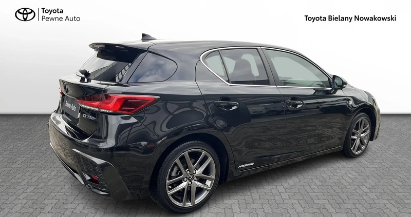 Lexus CT cena 111900 przebieg: 31474, rok produkcji 2020 z Mogilno małe 352